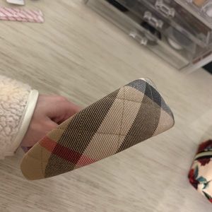 Burberry headband